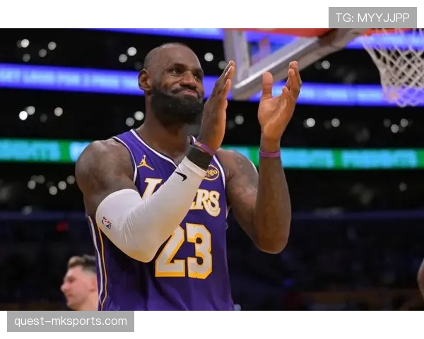 明星球员最新比赛中大放异彩 创下个人纪录新高