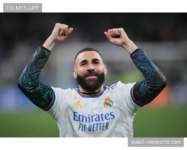 本泽马式进攻哲学持续重塑现代前锋角色