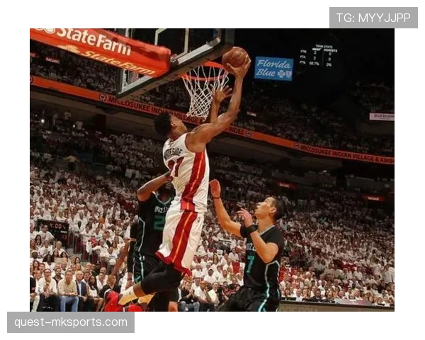 比卢普斯挡拆拉开空档效率提升，助推球队关键时刻得分爆发