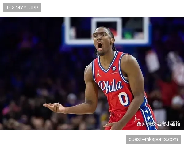 马克西关键时刻突破连续得分提升76人后场攻击效率